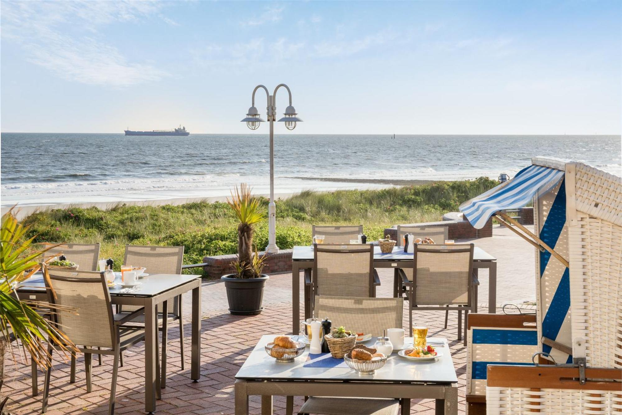 Strandhotel Gerken 万根沃格 外观 照片